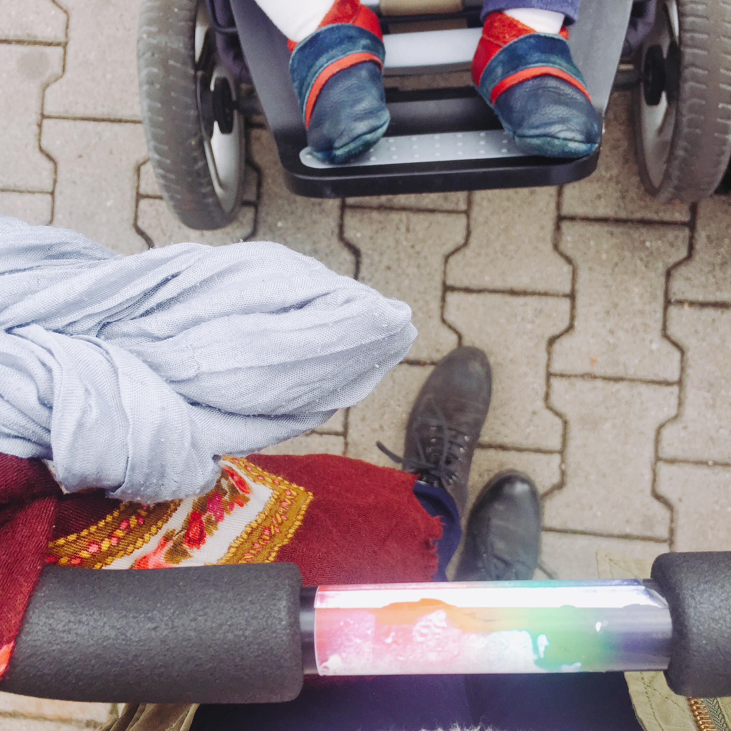 Mit Kinderwagen in Straßenbahn 